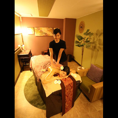 ペアのお客様に人気の完全個室サロン　晴れ古都　北浜店