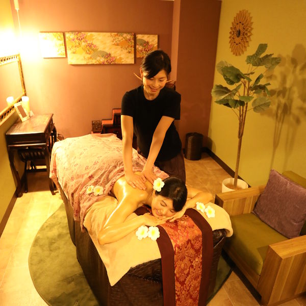 北浜でアロママッサージといえば晴れ古都！首こり改善！